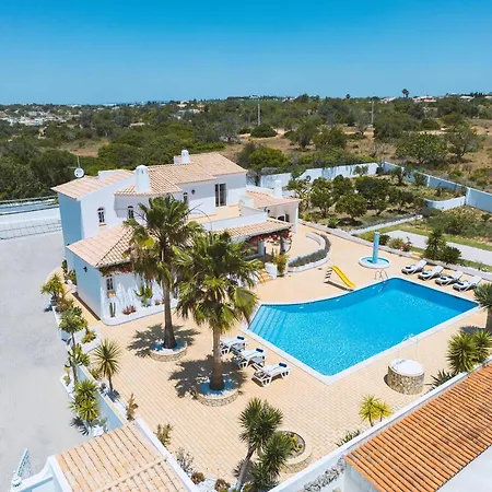 Serena - Com Piscina Aquecivel E Barbecue Em Albufeira Guia (Faro)